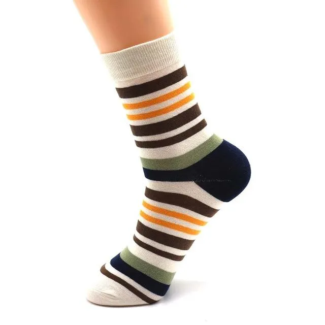 5 Pairs Popular Men's Latest Fashion Color Stripes Designed Socks