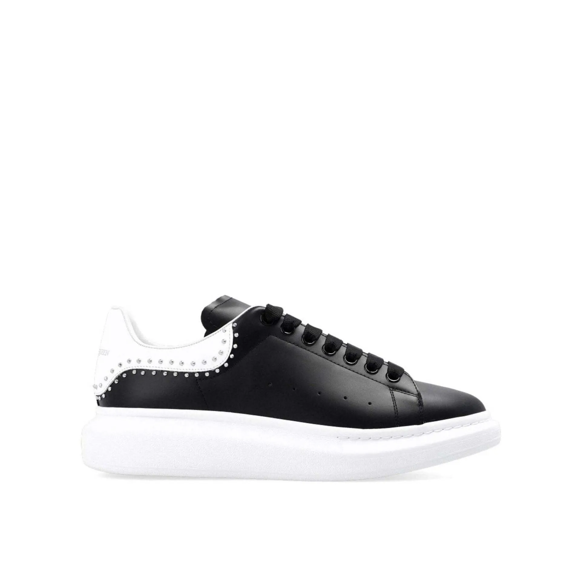 Alexander McQueen - Sneakers oversize con borchie