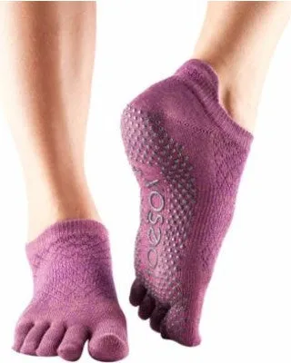 Toesox Full Toe Low Rise Fishnet Grip Socks - S01825